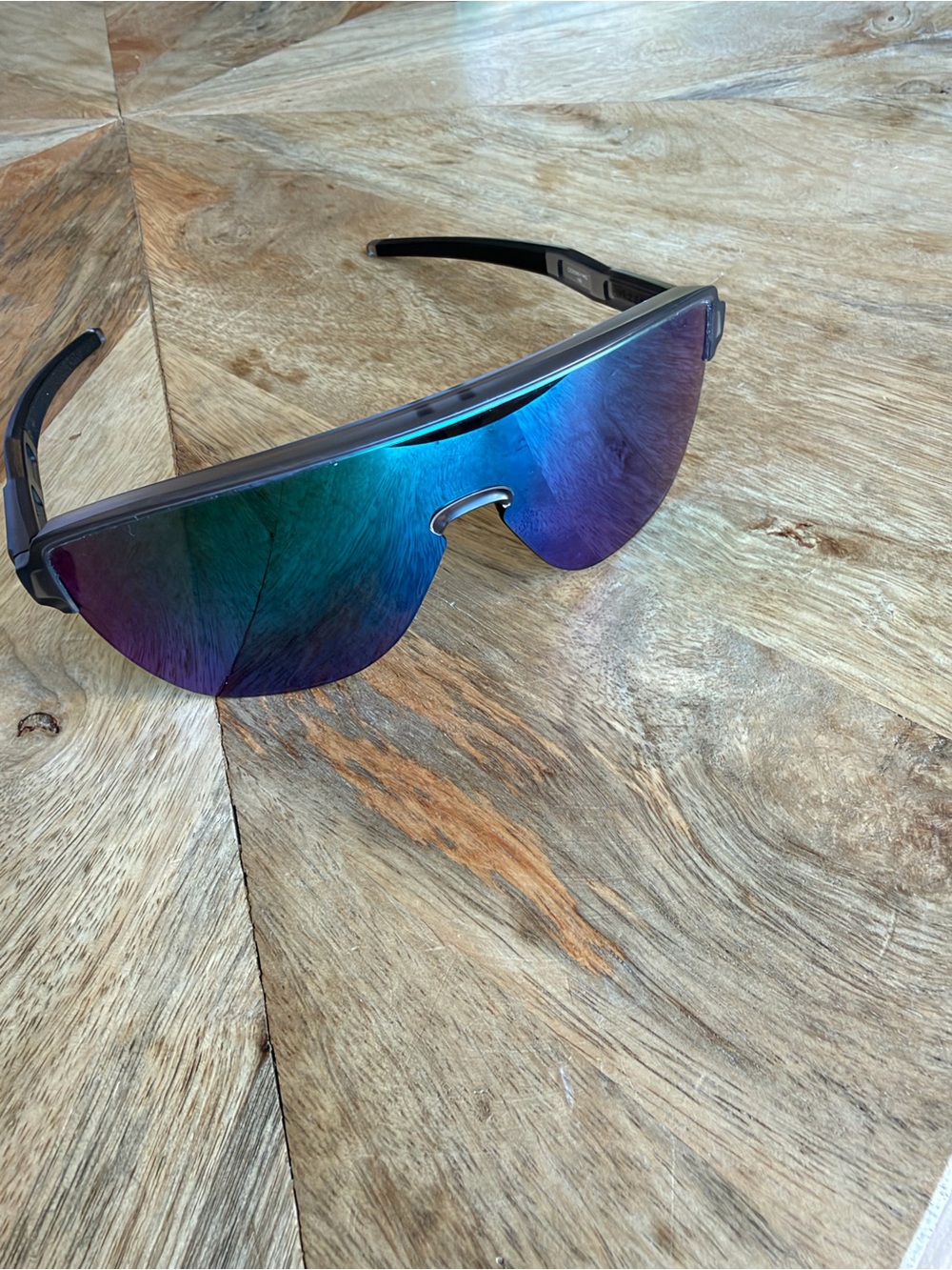 Oakley Men's Shield Sunglasses - Blue Purple Mirrored Lens